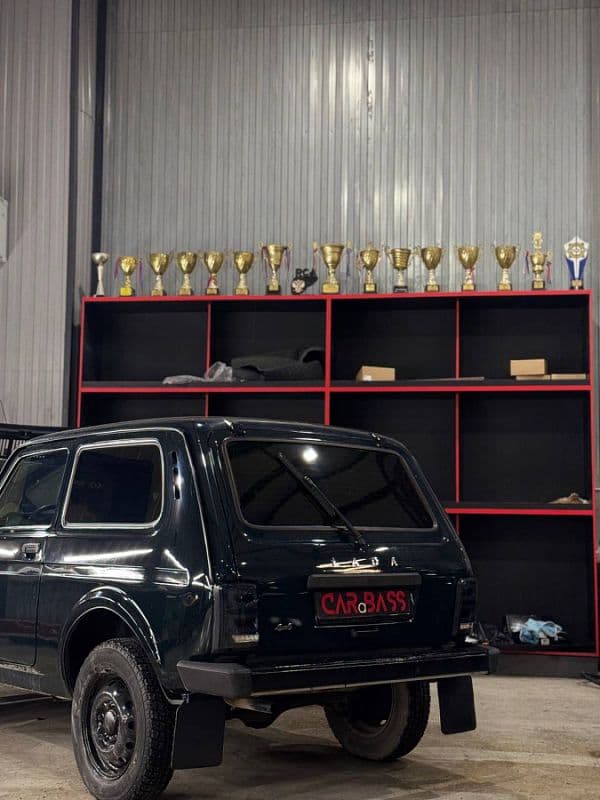 LADA NIVA