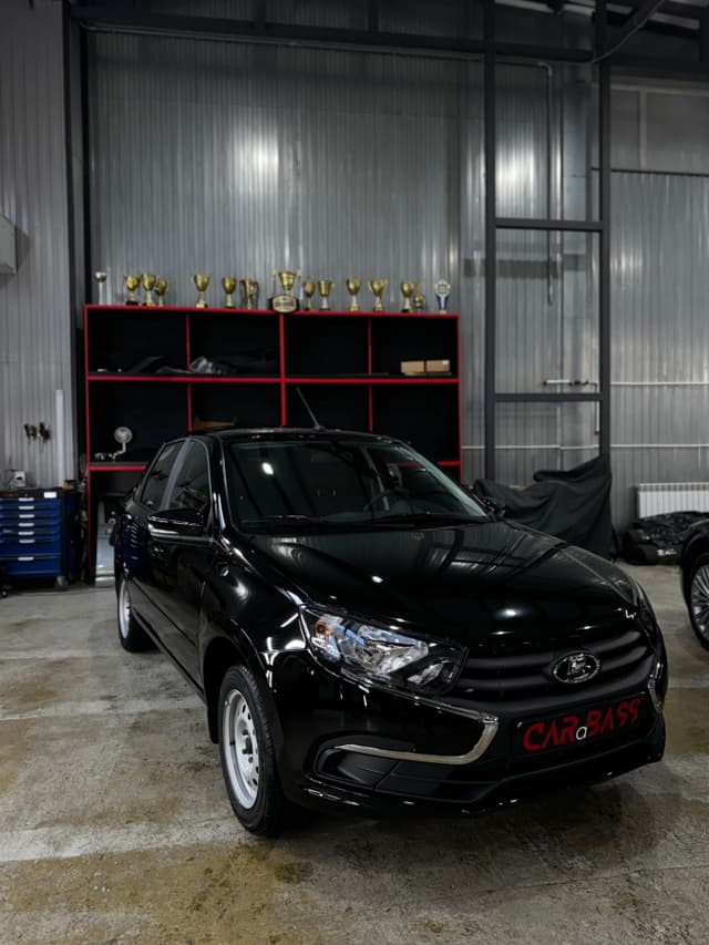 LADA GRANTA