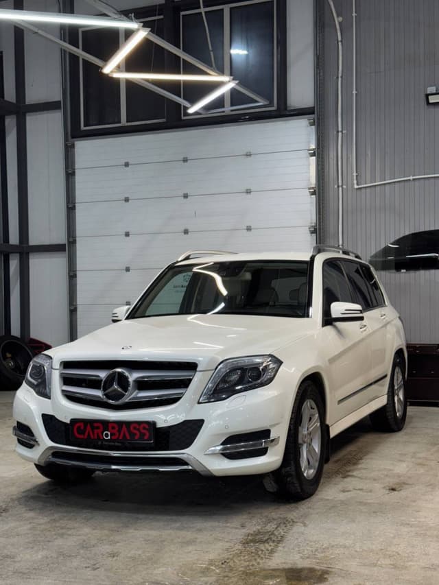 MERCEDES-BENZ GLK