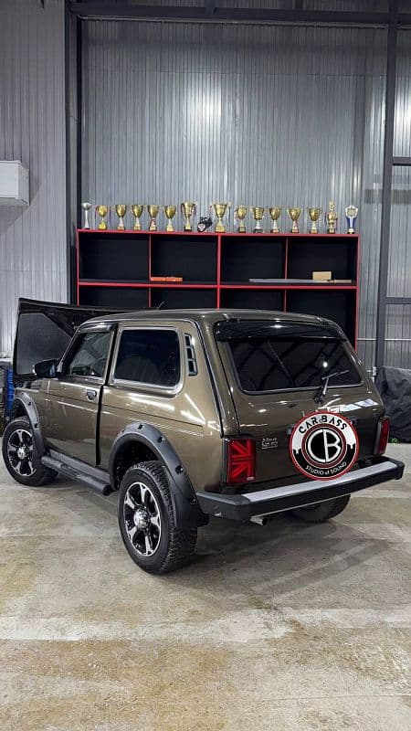 LADA NIVA