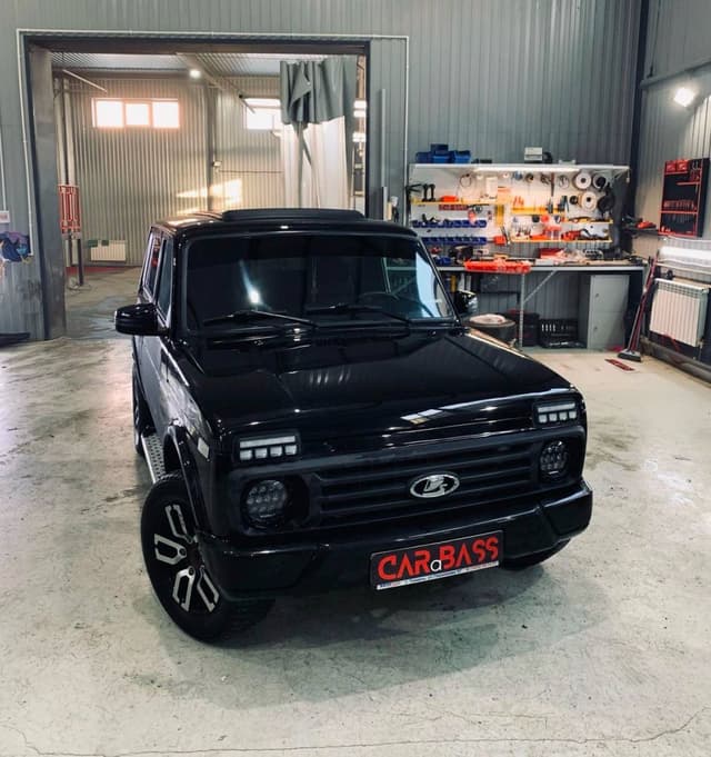 LADA NIVA